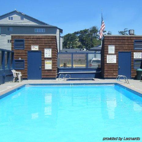 Cozy Cove Beachfront Resort Inn 링컨시티 시설 사진